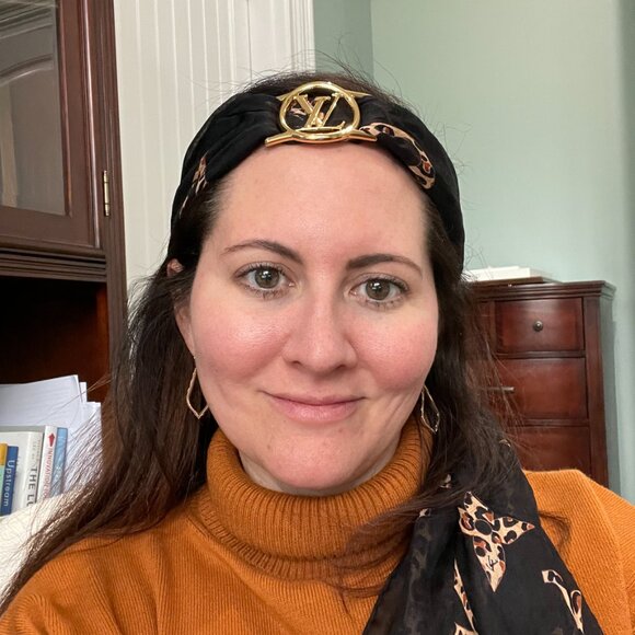 Louis Vuitton Wild At Heart Scarf with Gold LV Scarf Loop Animal Print - Picture 2 of 5